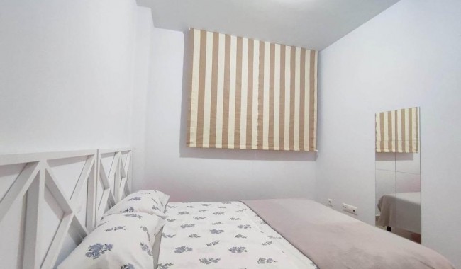 Resale - Apartment - Orihuela Costa - Punta Prima
