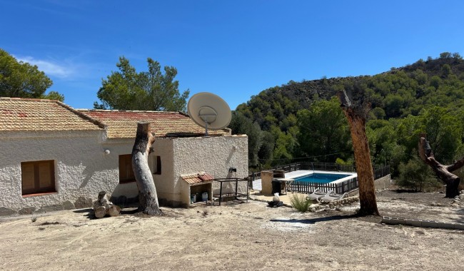 Segunda mano - Finca - Torremendo