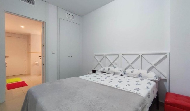 Resale - Apartment - Orihuela Costa - Punta Prima