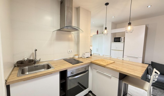 Alquiler a largo plazo - Apartamento - Torrevieja - Antonio Machado