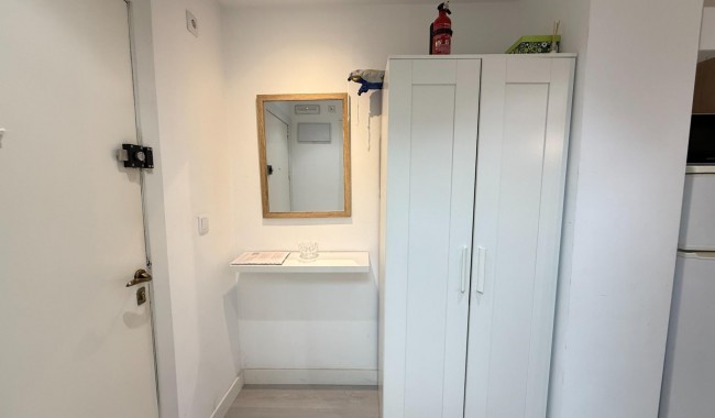 Alquiler a largo plazo - Apartamento - Torrevieja - Antonio Machado