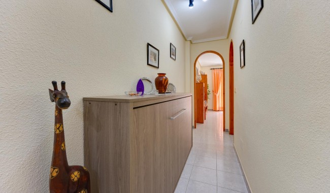 Resale - Apartment - Torrevieja - Playa del cura