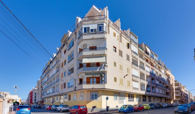 Resale - Apartment - Torrevieja - Playa del cura