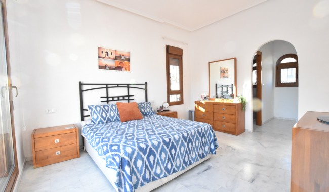 Brukt - Villa - Algorfa - La Finca golf