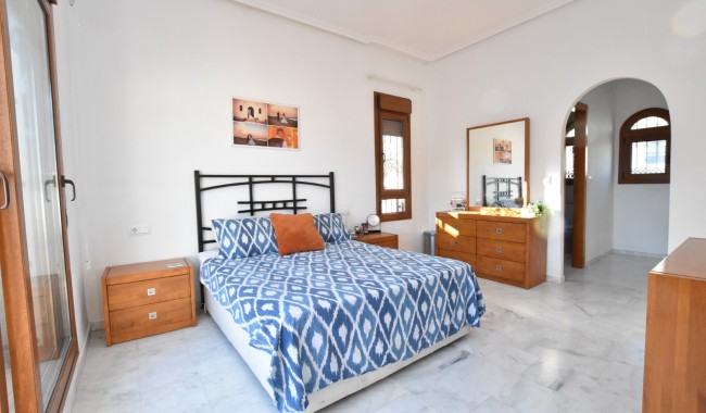 Brukt - Villa - Algorfa - La Finca golf