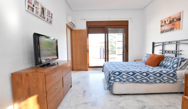 Brukt - Villa - Algorfa - La Finca golf