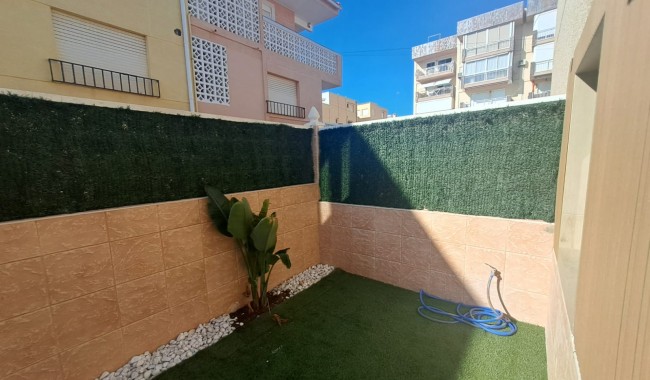 Sprzedaż - Apartament - Torrevieja
