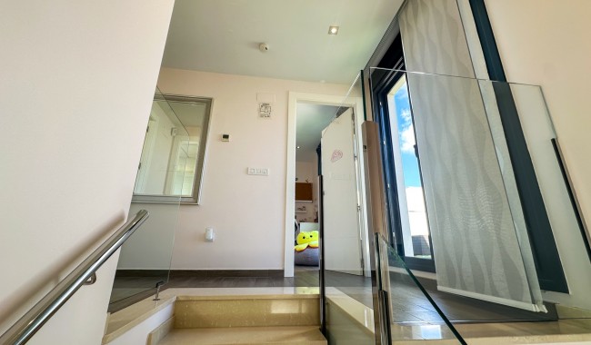 Resale - Villa - Torrevieja - Aguas Nuevas