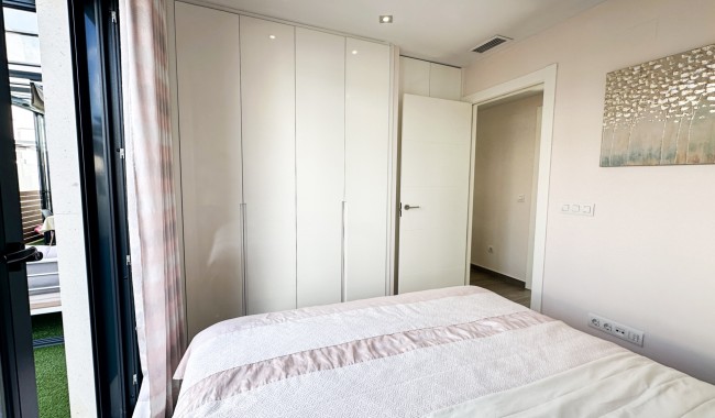 Resale - Villa - Torrevieja - Aguas Nuevas