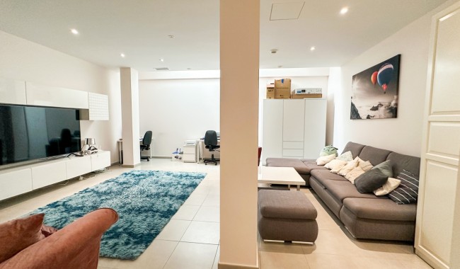 Resale - Villa - Torrevieja - Aguas Nuevas