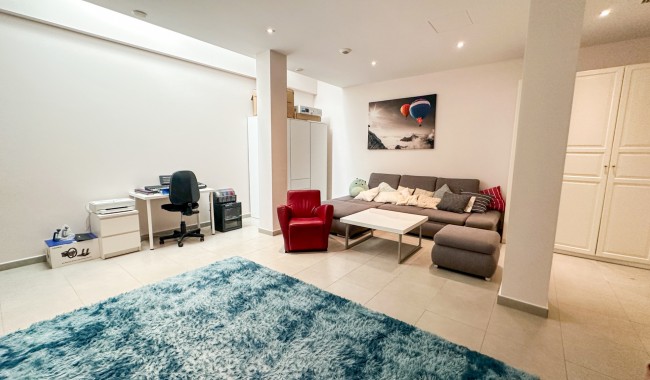 Resale - Villa - Torrevieja - Aguas Nuevas