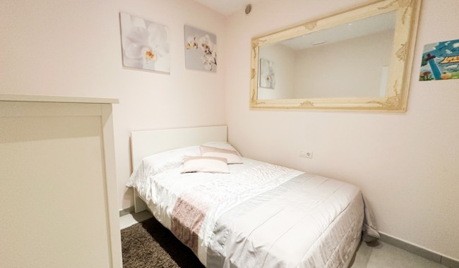 Resale - Villa - Torrevieja - Aguas Nuevas