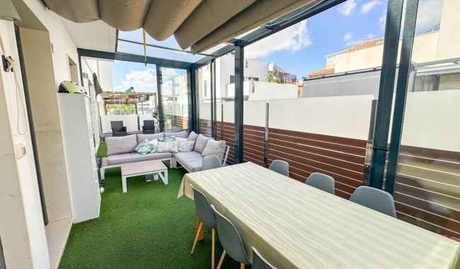 Resale - Villa - Torrevieja - Aguas Nuevas