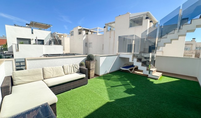 Resale - Villa - Torrevieja - Aguas Nuevas