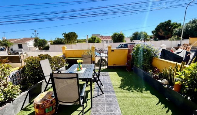 Resale - Townhouse - Torrevieja - Torreta florida