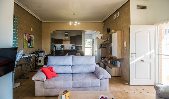 Resale - Villa - Catral