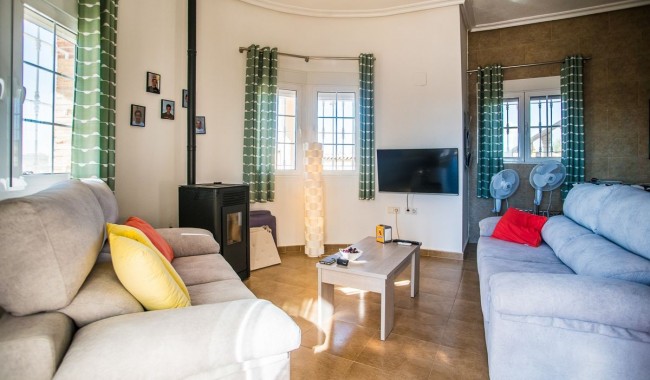 Resale - Villa - Catral