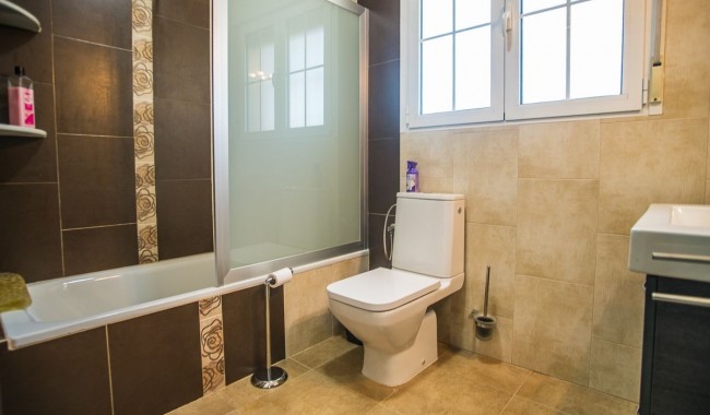 Resale - Villa - Catral
