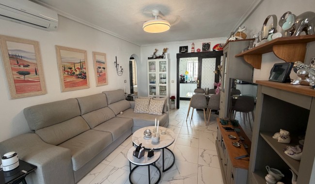 Segunda mano - Apartamento - Orihuela - Entre Naranjos Vistabella