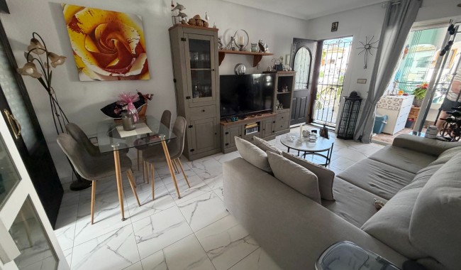 Segunda mano - Apartamento - Orihuela - Entre Naranjos Vistabella