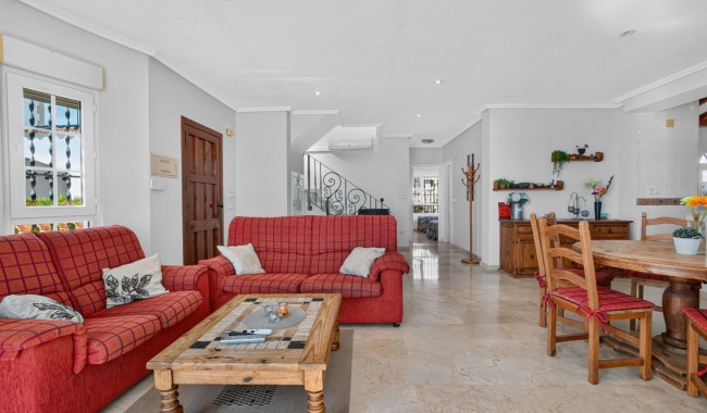 Segunda mano - Villa - Orihuela Costa - Villamartín