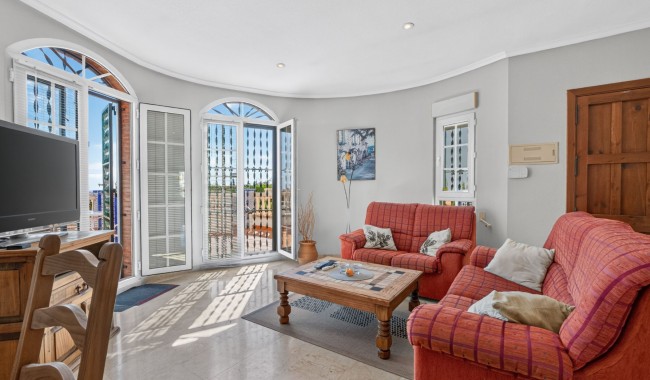 Segunda mano - Villa - Orihuela Costa - Villamartín