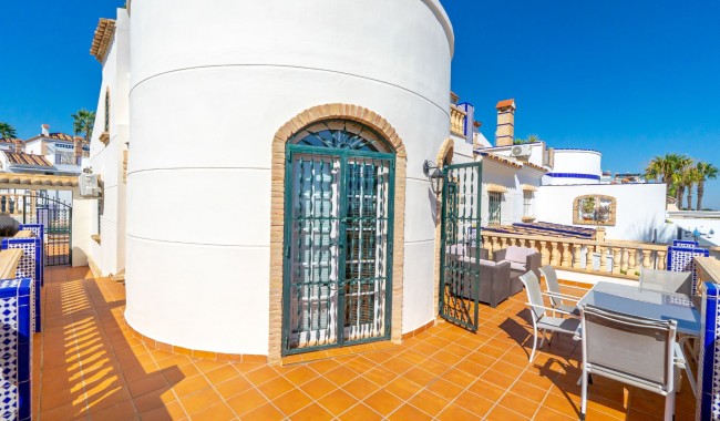 Segunda mano - Villa - Orihuela Costa - Villamartín