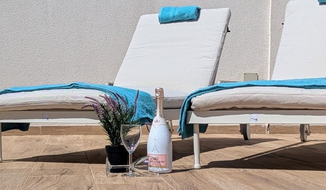 Resale - Apartment - Villamartín