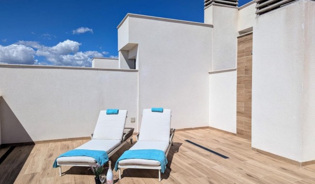 Resale - Apartment - Villamartín