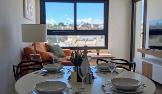 Resale - Apartment - Villamartín