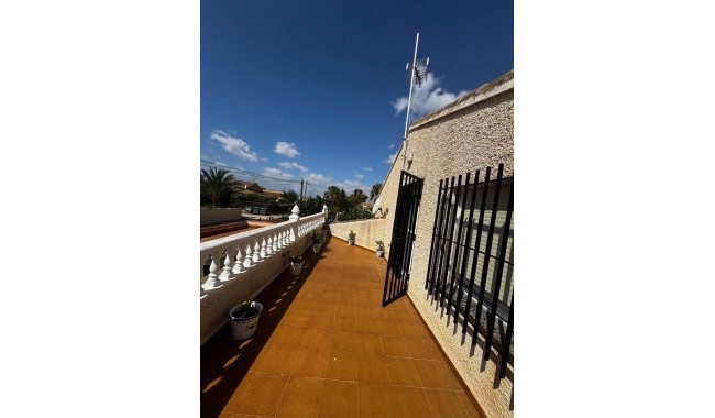 Begagnad - Villa - Los Alcázares