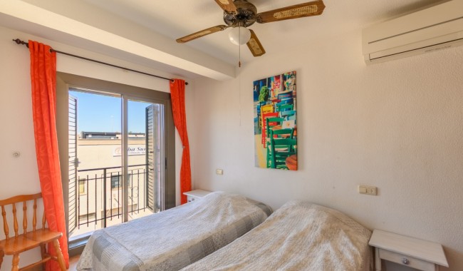 Resale - Apartment - Cabo Roig