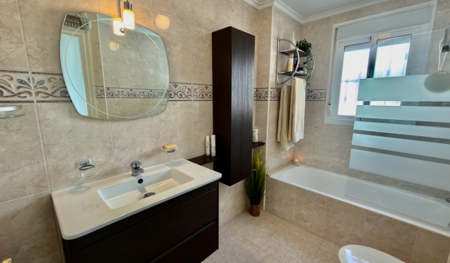 Resale - Villa - Ciudad Quesada/Rojales - Doña Pena