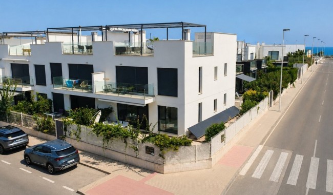 Resale - Apartment - Orihuela Costa - Punta Prima