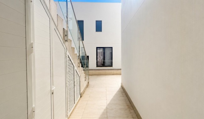 Resale - Apartment - Orihuela Costa - Punta Prima
