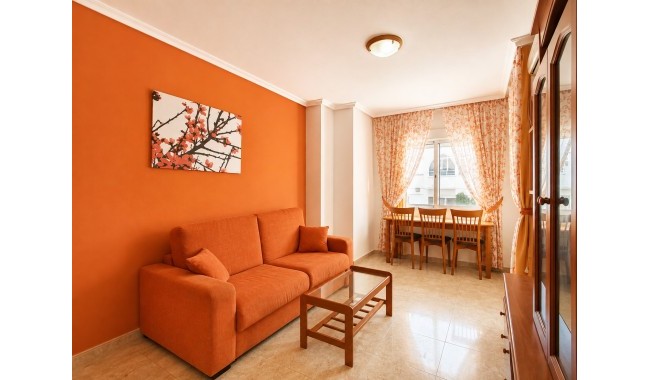 Resale - Apartment - Torrevieja - Playa del cura