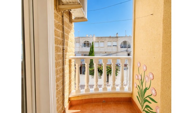 Resale - Apartment - Torrevieja - Playa del cura