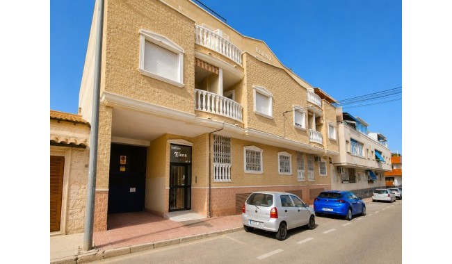 Resale - Apartment - Torrevieja - Playa del cura