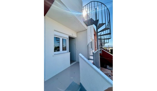 Resale - Apartment - Torrevieja - San Luis