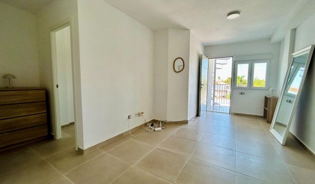 Resale - Apartment - Torrevieja - San Luis