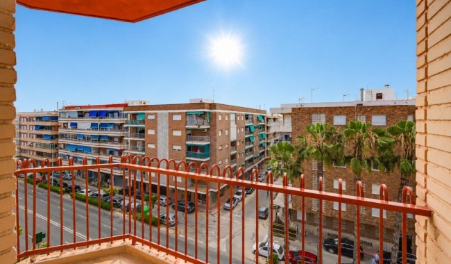 Resale - Apartment - Playa del Acequion