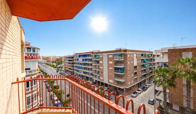 Resale - Apartment - Playa del Acequion
