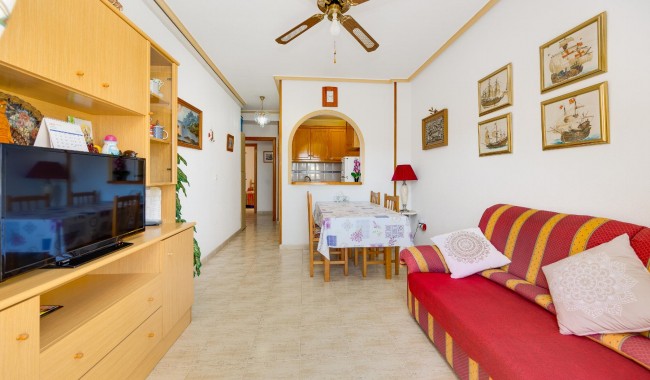 Resale - Apartment - Torrevieja - Playa de La Acequion