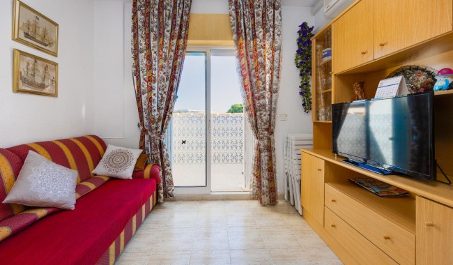 Resale - Apartment - Torrevieja - Playa de La Acequion