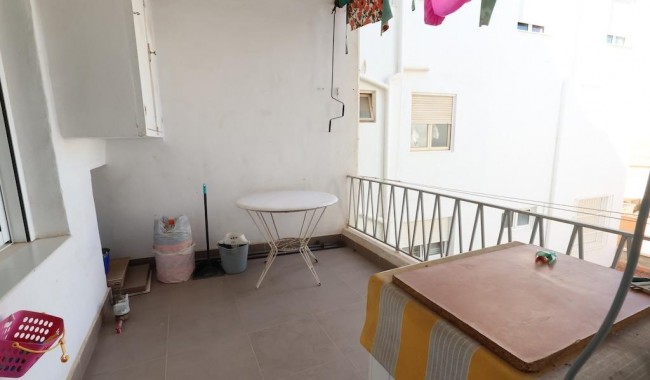Resale - Apartment - Torrevieja - Centro