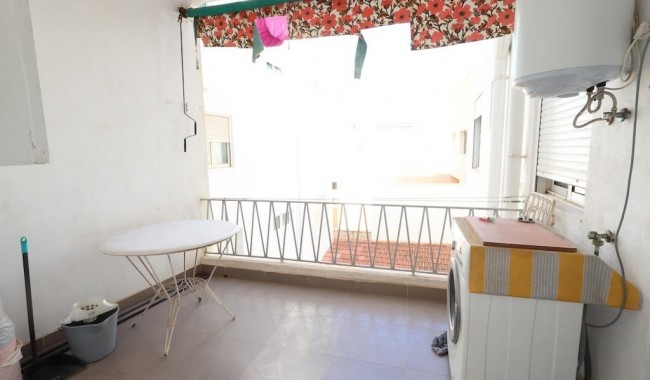 Resale - Apartment - Torrevieja - Centro