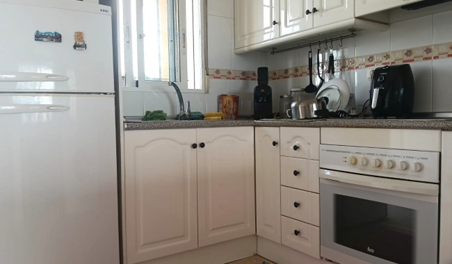 Segunda mano - Apartamento - Los Montesinos - Urbanizacion montesol