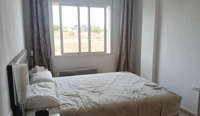 Segunda mano - Apartamento - Los Montesinos - Urbanizacion montesol