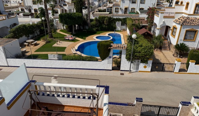 Segunda mano - Adosado - Orihuela - Entre Naranjos Vistabella