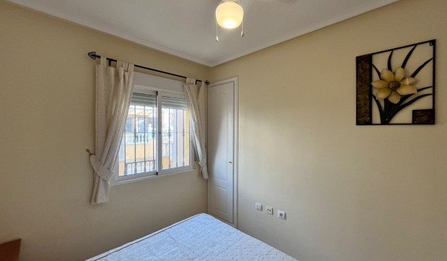 Begagnad - Quatro hus - Villamartín - PAU 8